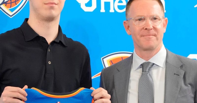 Thunder guard Topic, 20, diagnosed with cancer