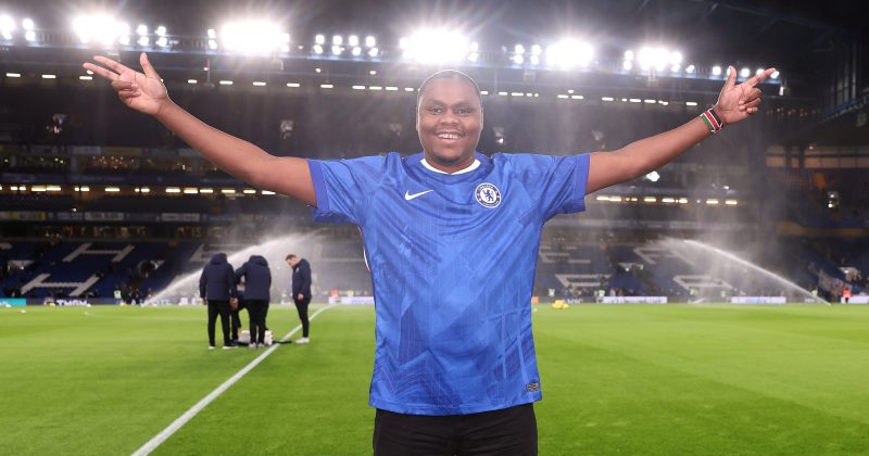 Kenyan darts superstar David Munyua makes history at Chelsea’s Stamford Bridge