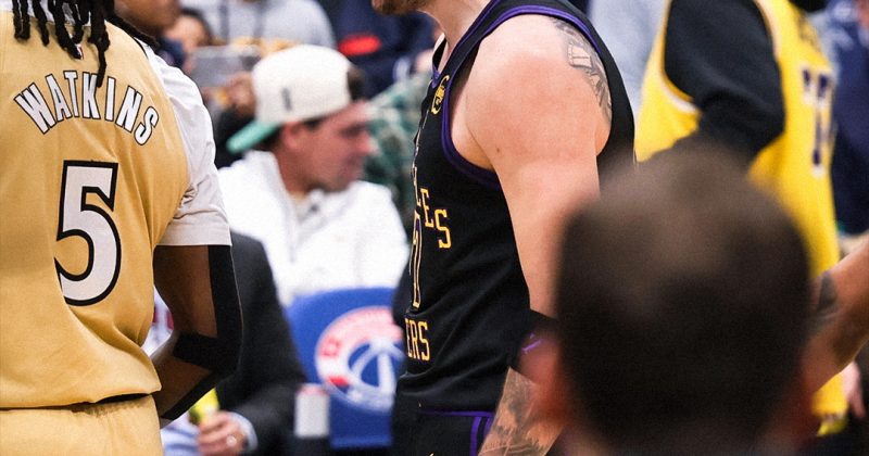 Lakers’ Doncic hits triple double in 20 minutes