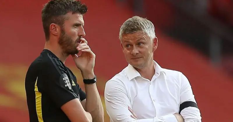 Solskjaer And Carrick Frontrunners For Caretaker Role