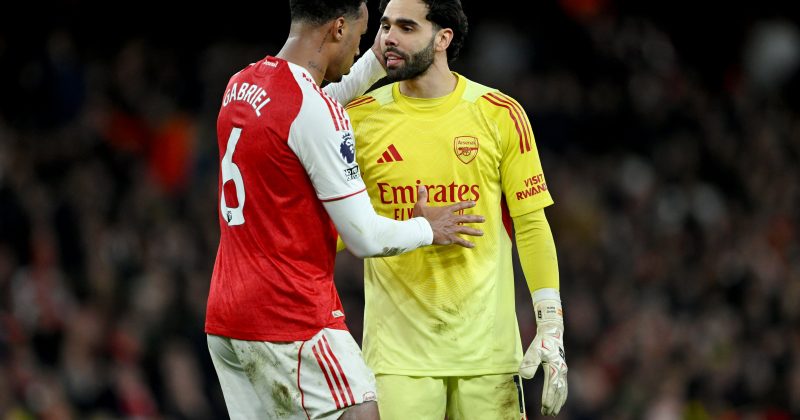Arsenal overcome stubborn Chelsea to keep title charge on track