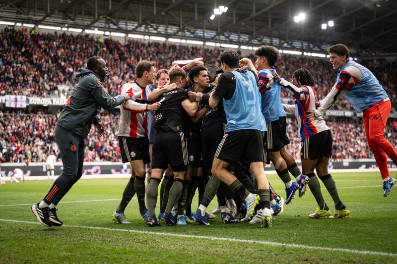 Kane-less Bayern pull incredible comeback win over Freiburg