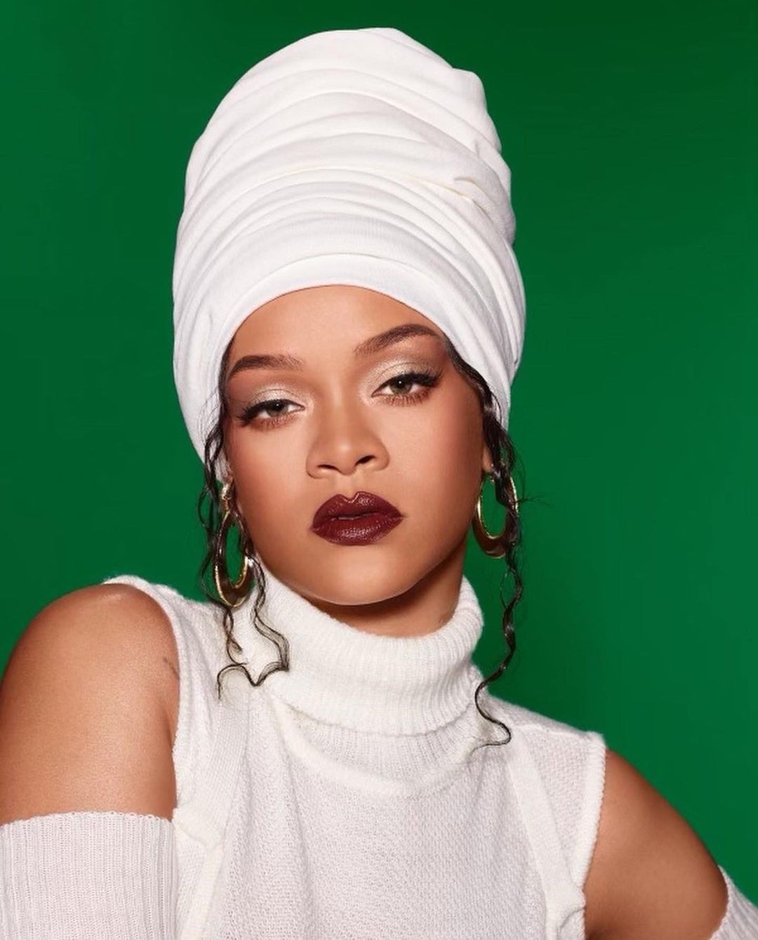 Rihanna’s Fenty Beauty Partners With WNBA Champs