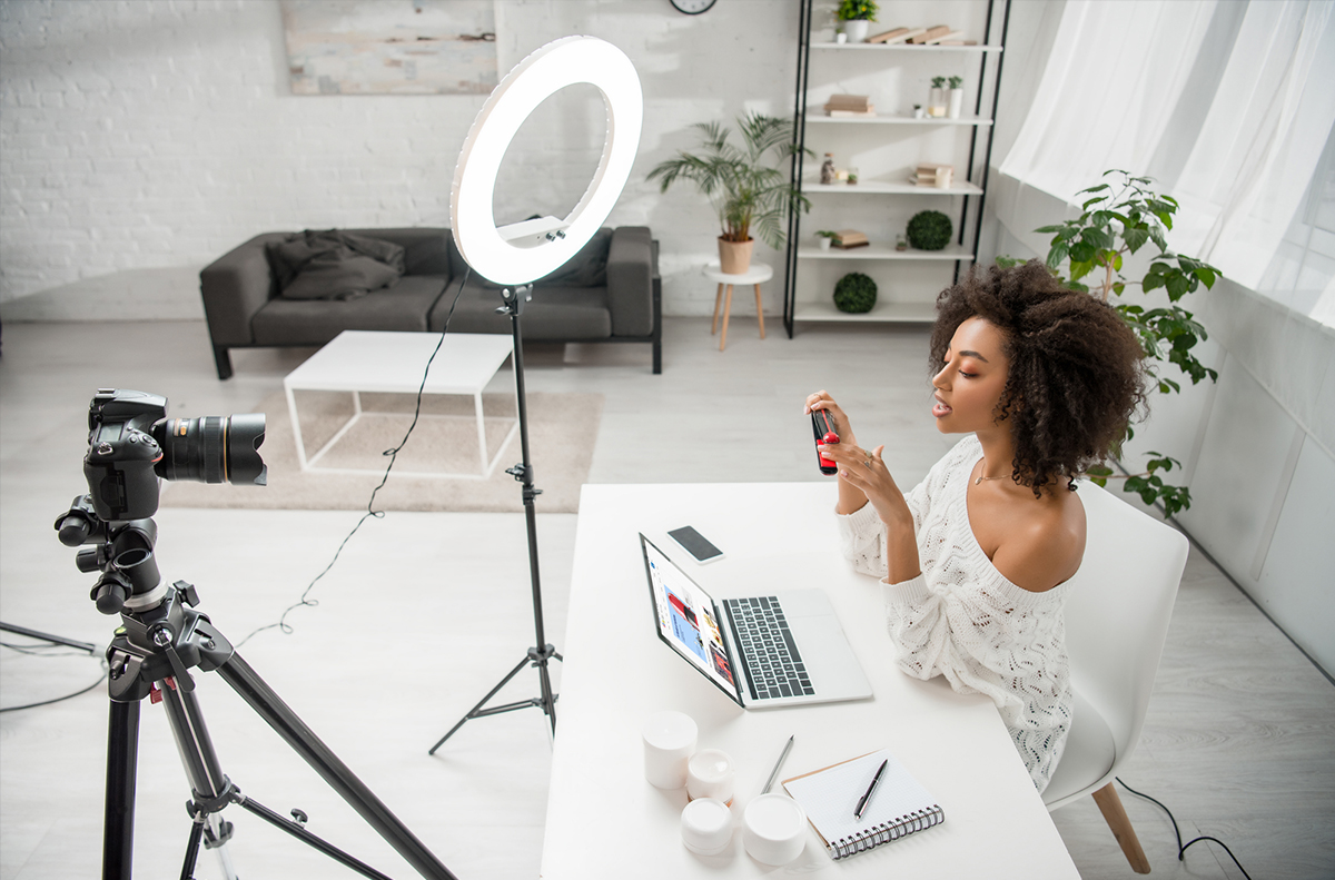 Irish University Announces Pioneering Degree In Social Media Influencing